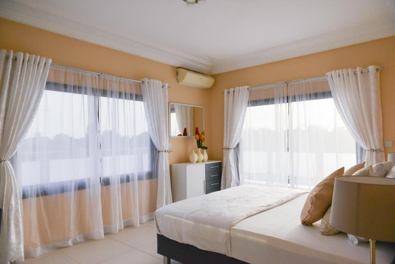 Atlantic Luxury Apartments Bakau Экстерьер фото
